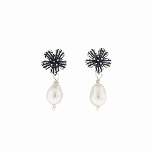 Aretes Flor de Fresa