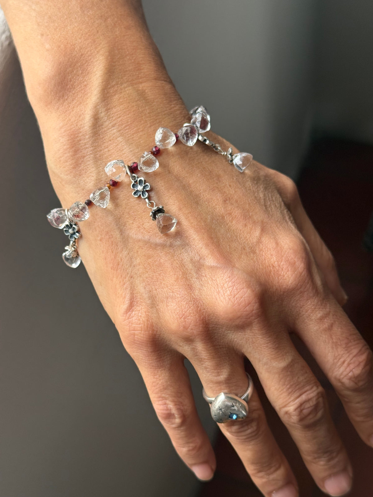 Pulsera corona de luz