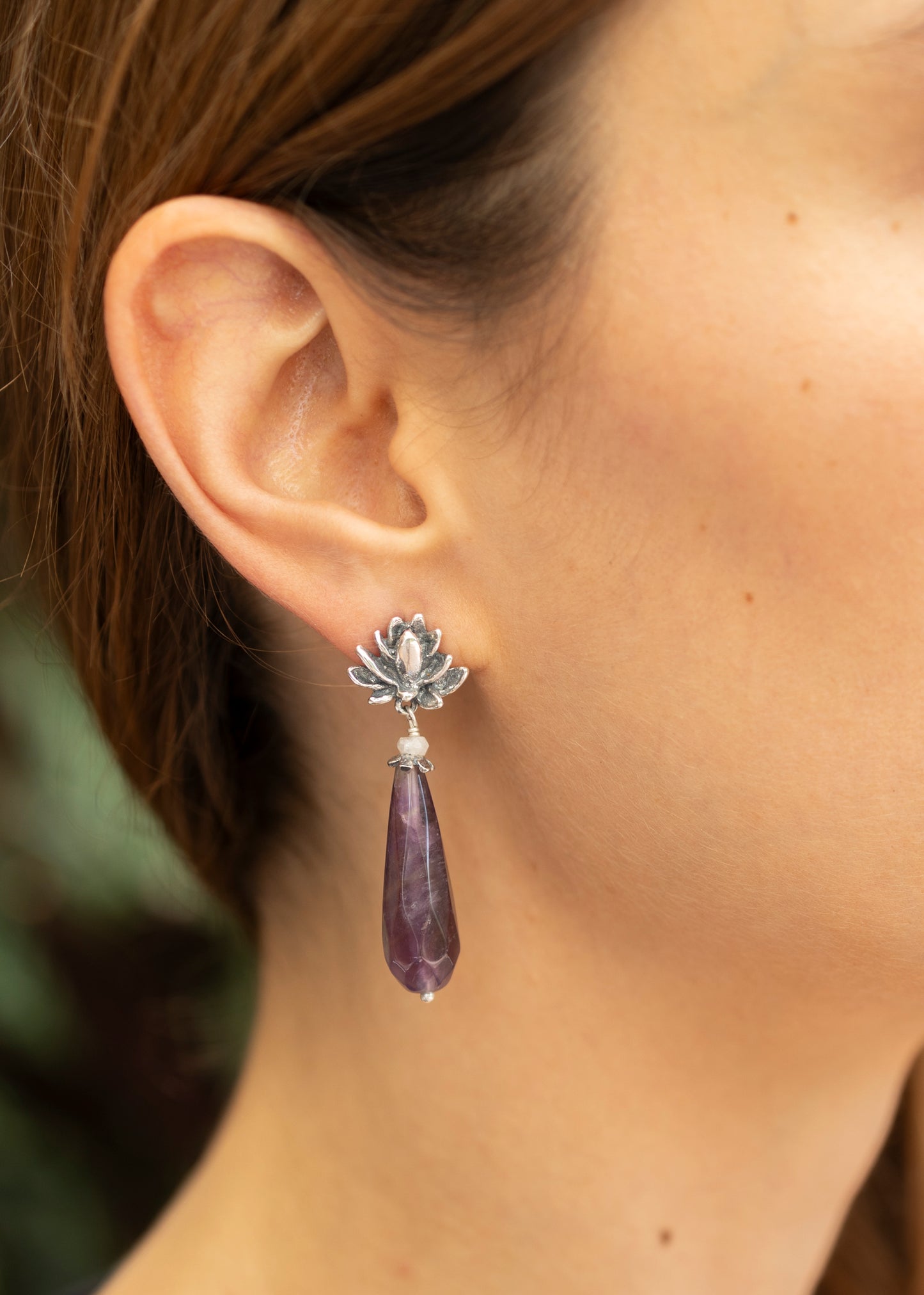 Aretes Flor de Loto chicos