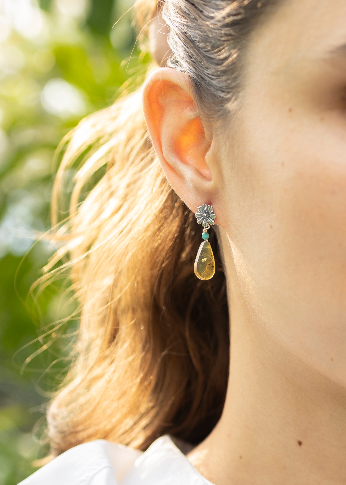Aretes Margaritas chicos con Ambar