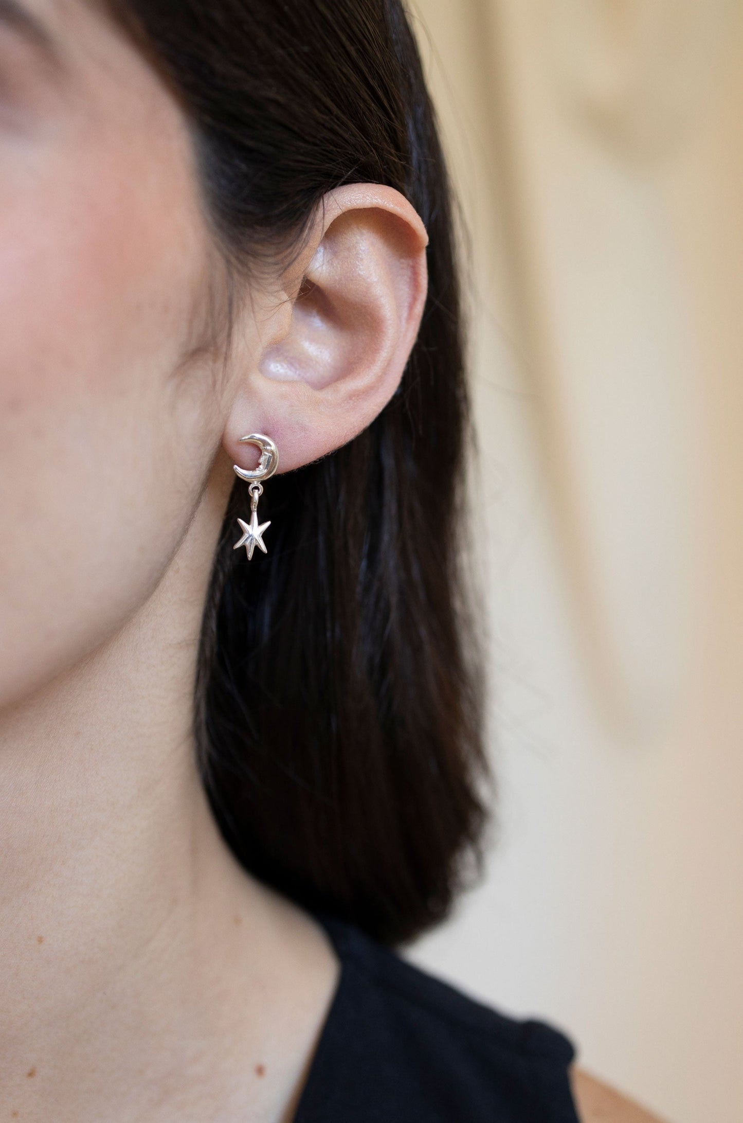 Aretes Soy Femenina