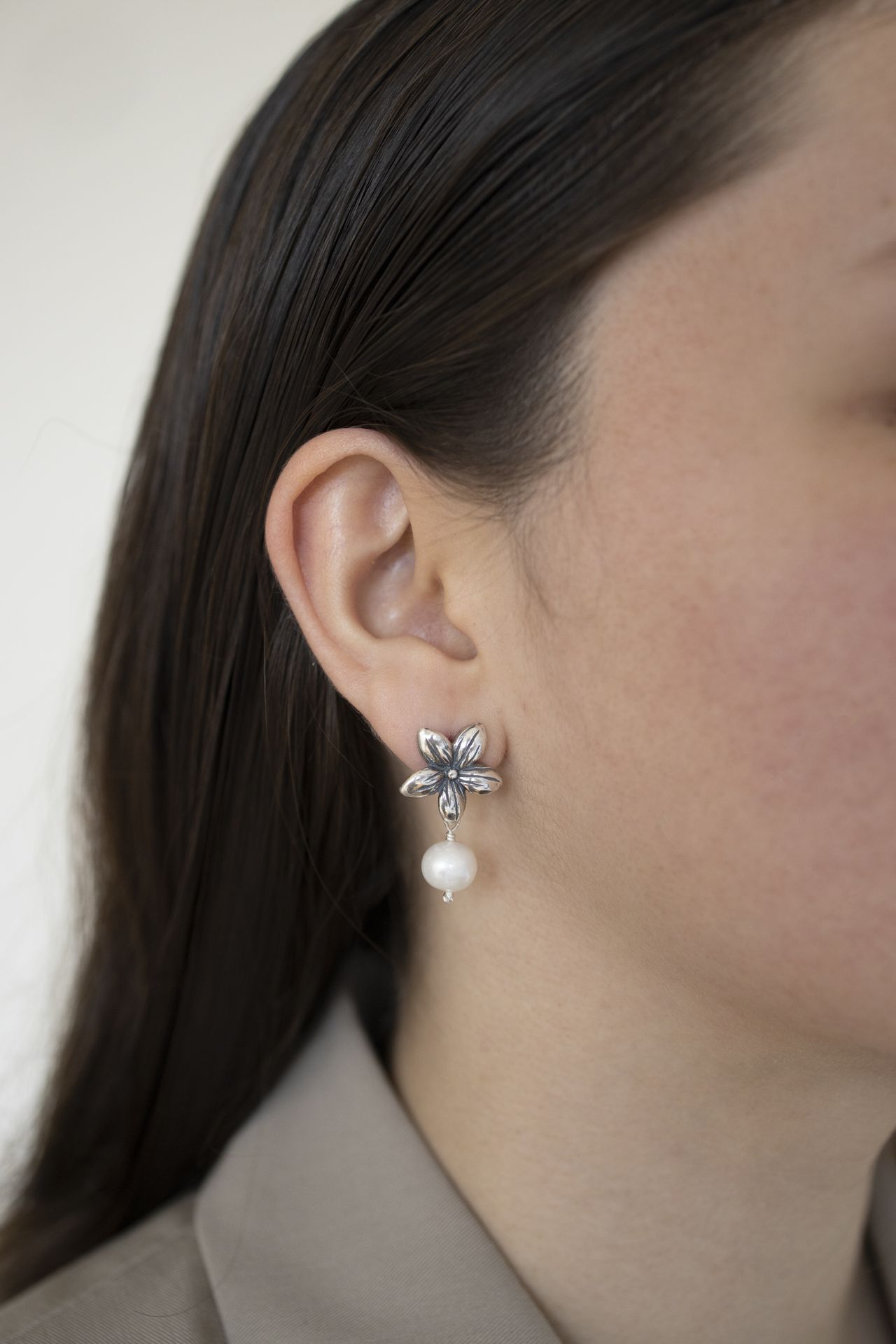 Aretes Jazmín medianos