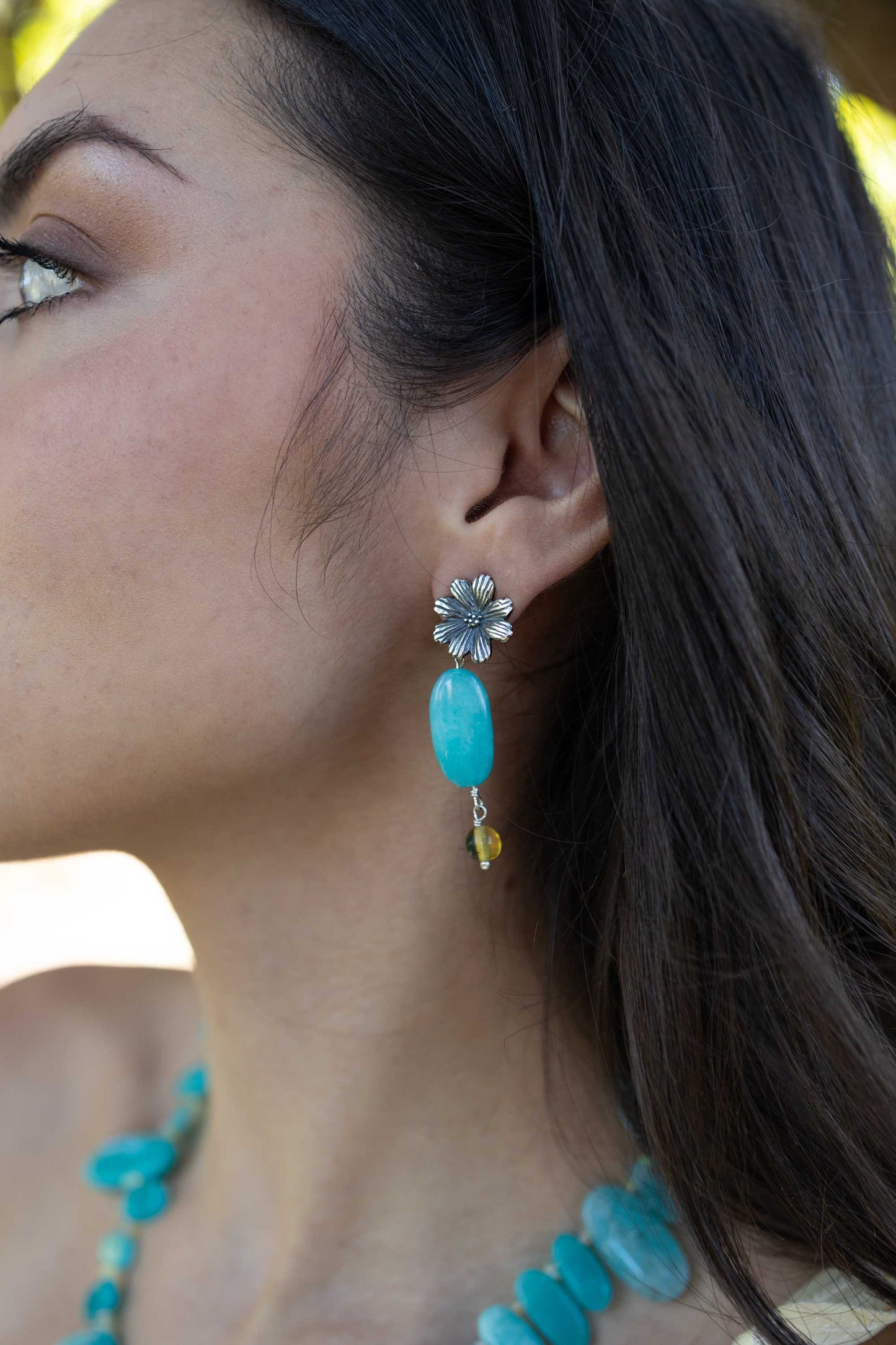 Aretes margaritas primaverales