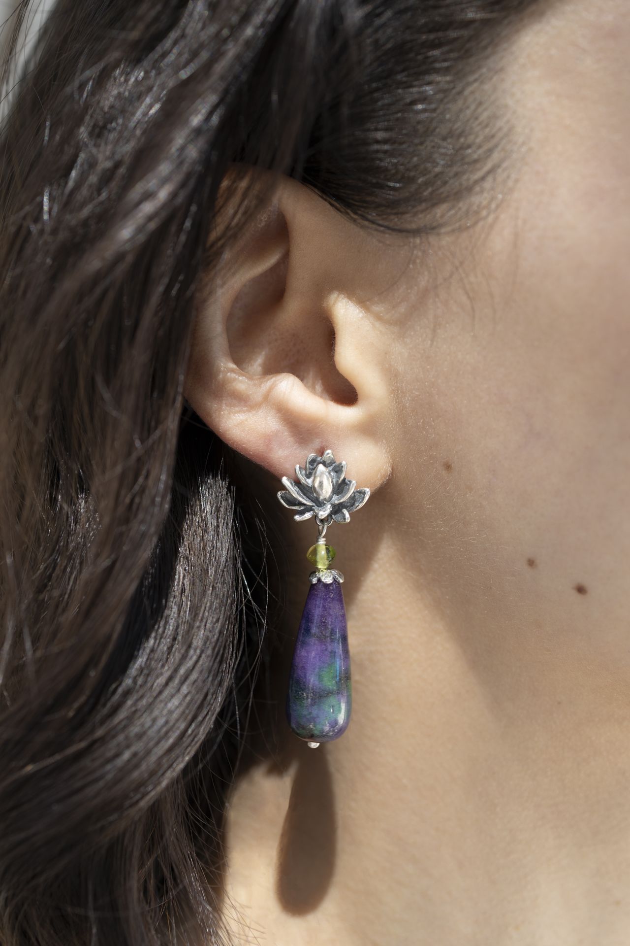 Aretes Flor de Loto chicos