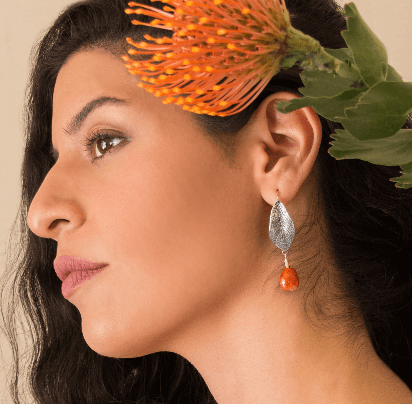 Aretes Hoja Mediana
