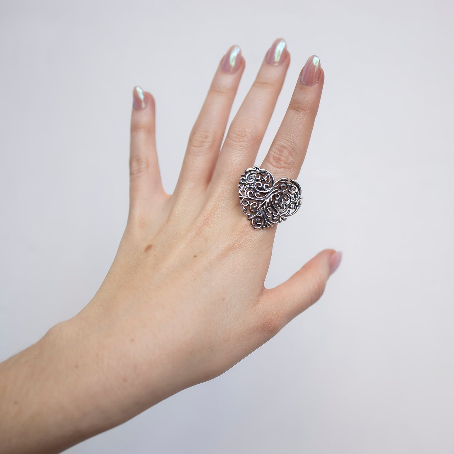 Anillo Corazón Guías Mediano