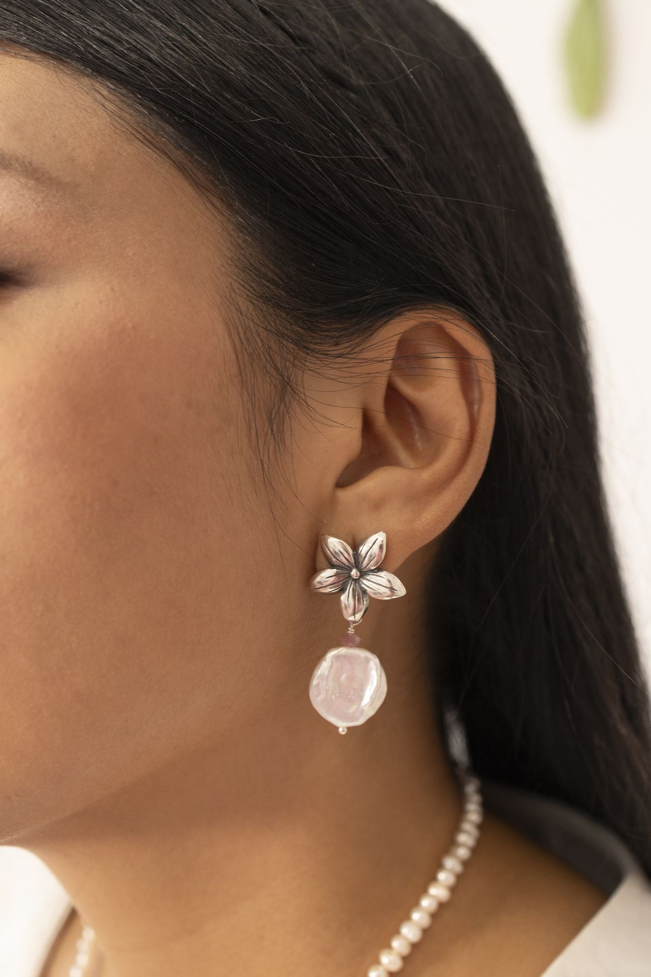 Aretes Flor Jazmin grande