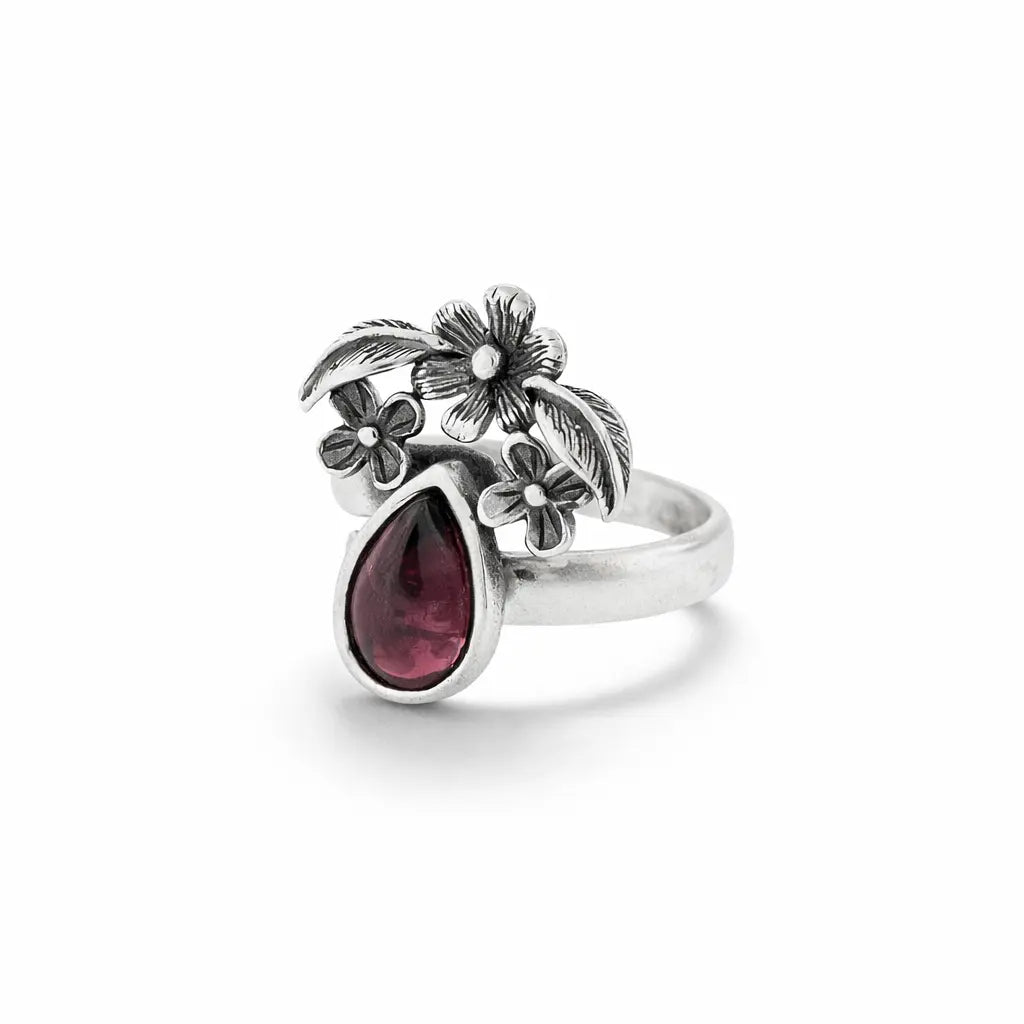 Anillo Clásico de Flores