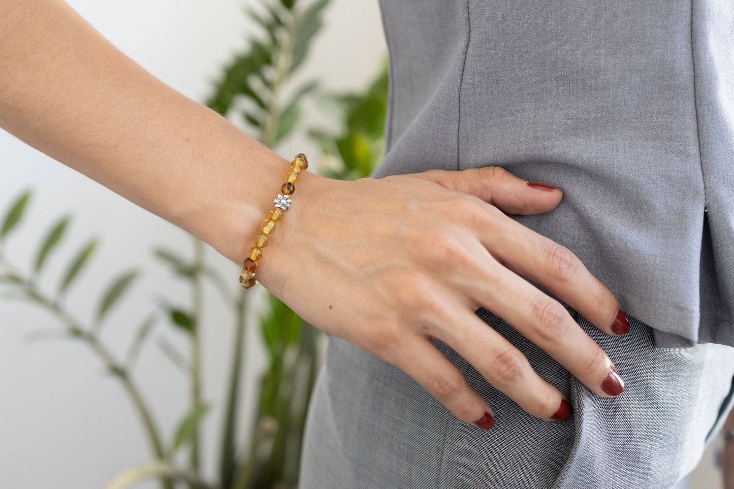 Pulsera Ámbar y Flor
