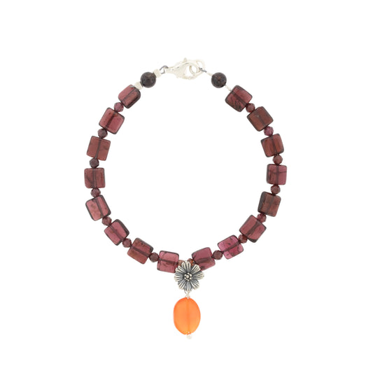 Pulsera de granates con margarita