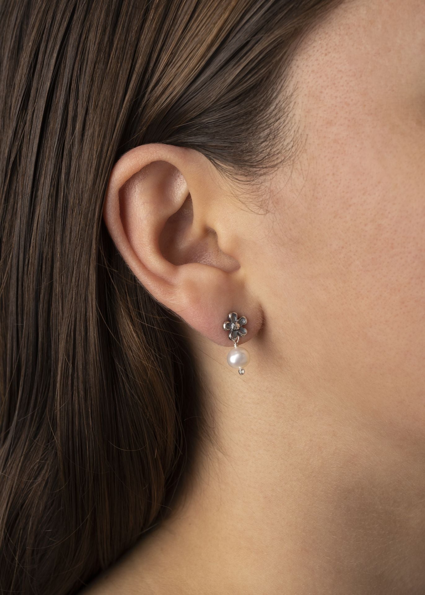 Aretes Flor Sencilla