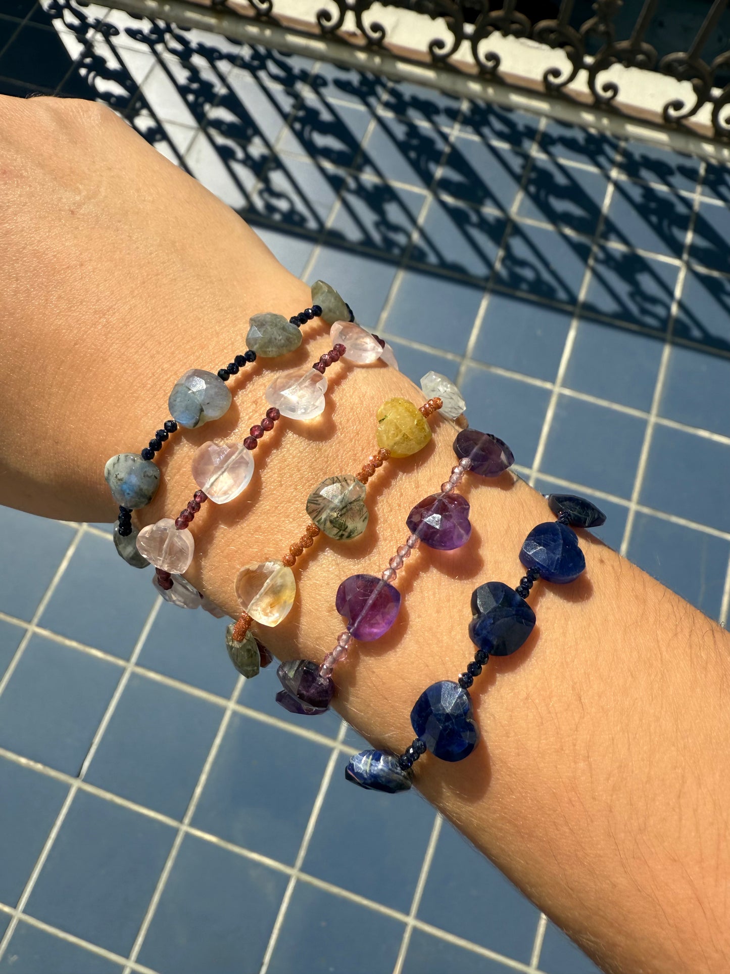 Pulsera Corazones de luz