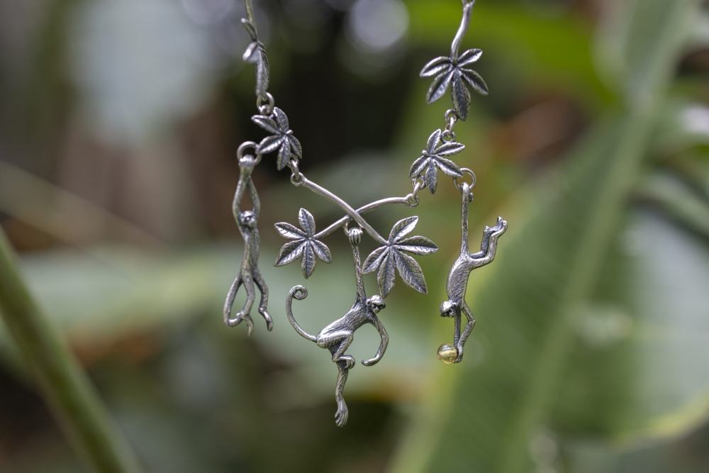 Collar Enredadera Perlas en la selva